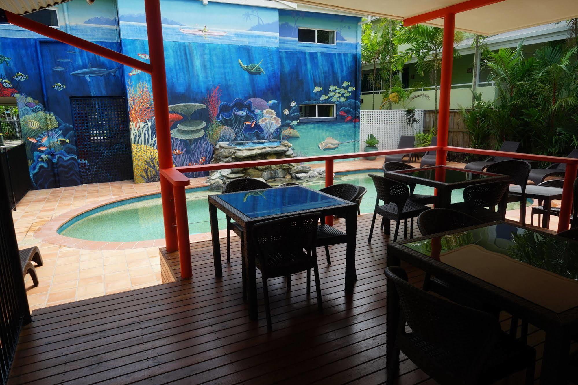 Port Douglas Motel Eksteriør bilde